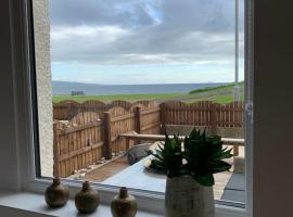 Troon Beach & Golf Haven, Hotel in Troon
