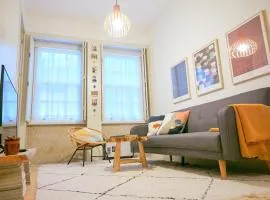 Host Wise - UNIK Porto Apartment