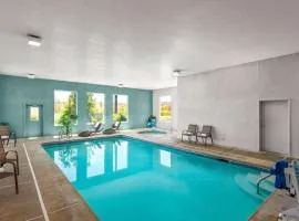 Super 8 by Wyndham Roseburg