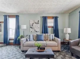 Niagara Falls Getaway- Perfect Place to Unwind home