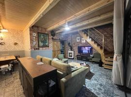 Sielski Zaułek Guciów u Dorotki -Basen,Jacuzzi,Sauna, beach hotel in Guciów