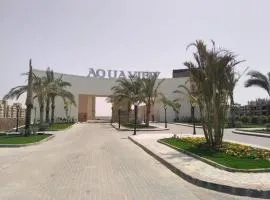 Aqua view Jess studio