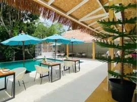 Baan Khao Hua Jook