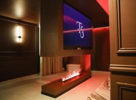 Suite d exception avec spa privatif, Hotel mit Whirlpools in Arnouville-lès-Gonesse