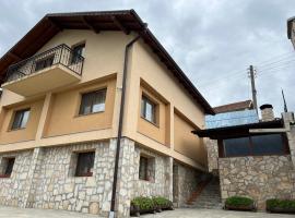 Villa Garden, hotel en Kremen