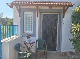 Eve's house