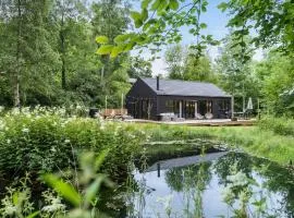Nice Home In Ebeltoft With Wifi