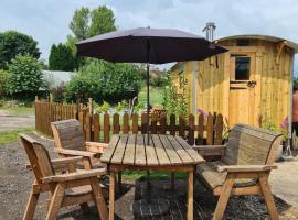 Poachers Keep, Shepherds Hut, kemp v destinaci Endon