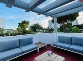 Neridas Villa by Check-in Portugal, hotel en Quarteira