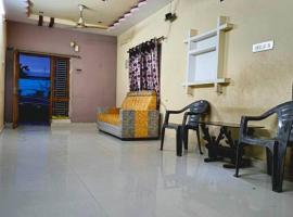 Spacious 3BHK Near Beach with Secure Parking, hotel v destinaci Kakinada