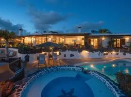 Lanzahost Luxury Finca Paraiso