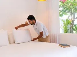 Vaali Maldives Island Escapes & Dive