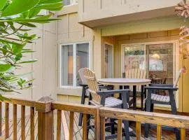 Hike, Golf and Explore Pocono Pines Townhome