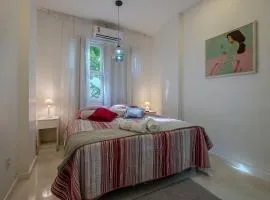 Studio na quadra da praia de Copacabana