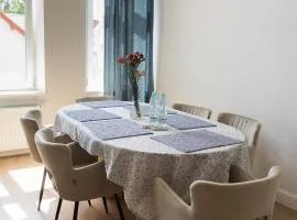 Sea-Park Family Apartment