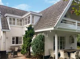 Gorgeous Home In Groet With Wifi