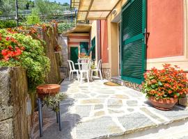 Lovely Apartment In Avegno With Wifi, hotel v destinaci Ageno