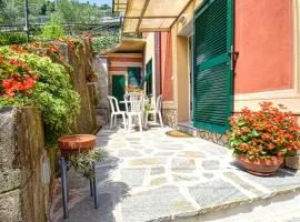Lovely Apartment In Avegno With Wifi