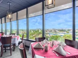 Holiday Inn Miami International Airport by IHG