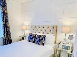 Double Room with Private Bathroom 16 Havelock Street - 6