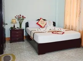 NHAT LE Hotel