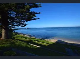 Lodge on Seaside-Summer Sale is now on in Esplanade and Buller St Kingscote