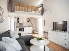 Modern guest house, in the middle of Öckerö