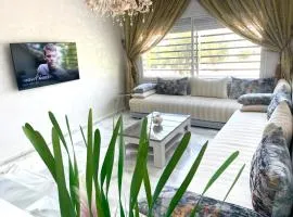 Luxueux Appartement Parc Champs de Cours avec Wifi Fibre 200 Mo