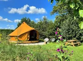Bell Tent in een Voedselbos