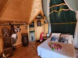 La Chaumière magique des Elfes et ses énigmes
