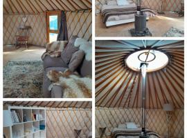 Altitude Ecolodge Yourte, hotel di Ilonse