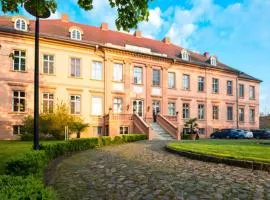 Schlosshotel Rühstädt Garni - Natur & Erholung an der Elbe