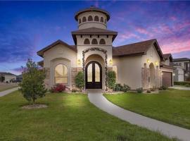 Luxurious Gated 3BR Oasis No chore Pet friendly, khách sạn ở Edinburg