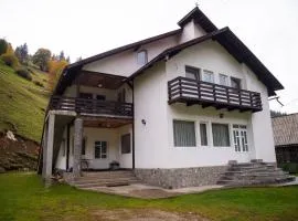 Roua Muntelui