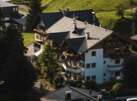 Dandler - Zimmer und Ferienwohnungen, hotel v destinaci Fieberbrunn