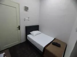 Nafeeza Hotel