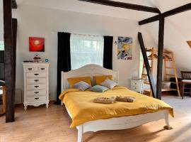 Viljandi kesklinna majake ja kodune minispa, hotel con spa en Viljandi