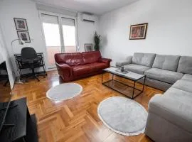 Sky Center Apartment