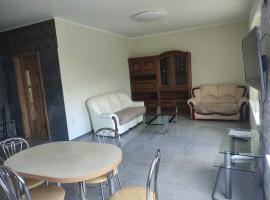 Rent Olamit, place to stay in Karkazai