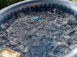 Kuca za odmor sa jakuzijem