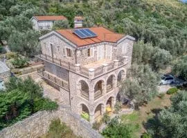 Villa Olive Grove