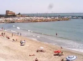 Disfruta frente al mar, a 50 metros, y desconecta