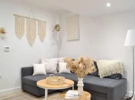 New Flat near Luton Airport FREE PARKING