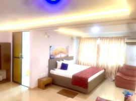 Blue Royal Hotel Conference Resort, hotel v destinaci Larteh Aheneasi
