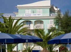 Residence Blumare, hotel en Martinsicuro