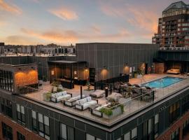 Luxury Apartments by Hyatus at The Asher, hotel com piscina em Stamford