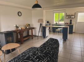 Jolie petite maisonnette, ξενοδοχείο σε Bollezeele