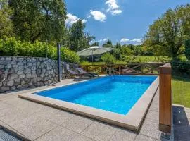 Stunning Home In Lukovdol With Sauna