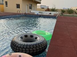 Moonlight Resort, villa in Sinādil