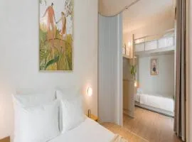 Chuỗi Villa 6 phòng ngủ - bể bơi - Trung tâm Bãi Cháy - gần bãi biển Bãi Cháy